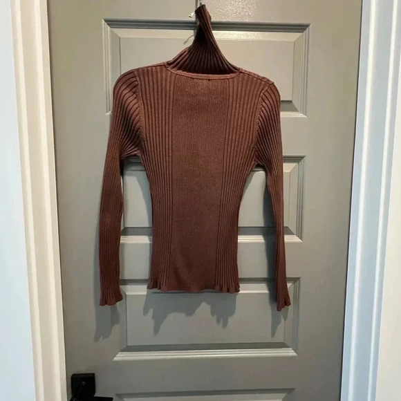 Rue 21 Chocolate Brown Ribbed Turtle Neck Sweater XL - Picture 7 of 8